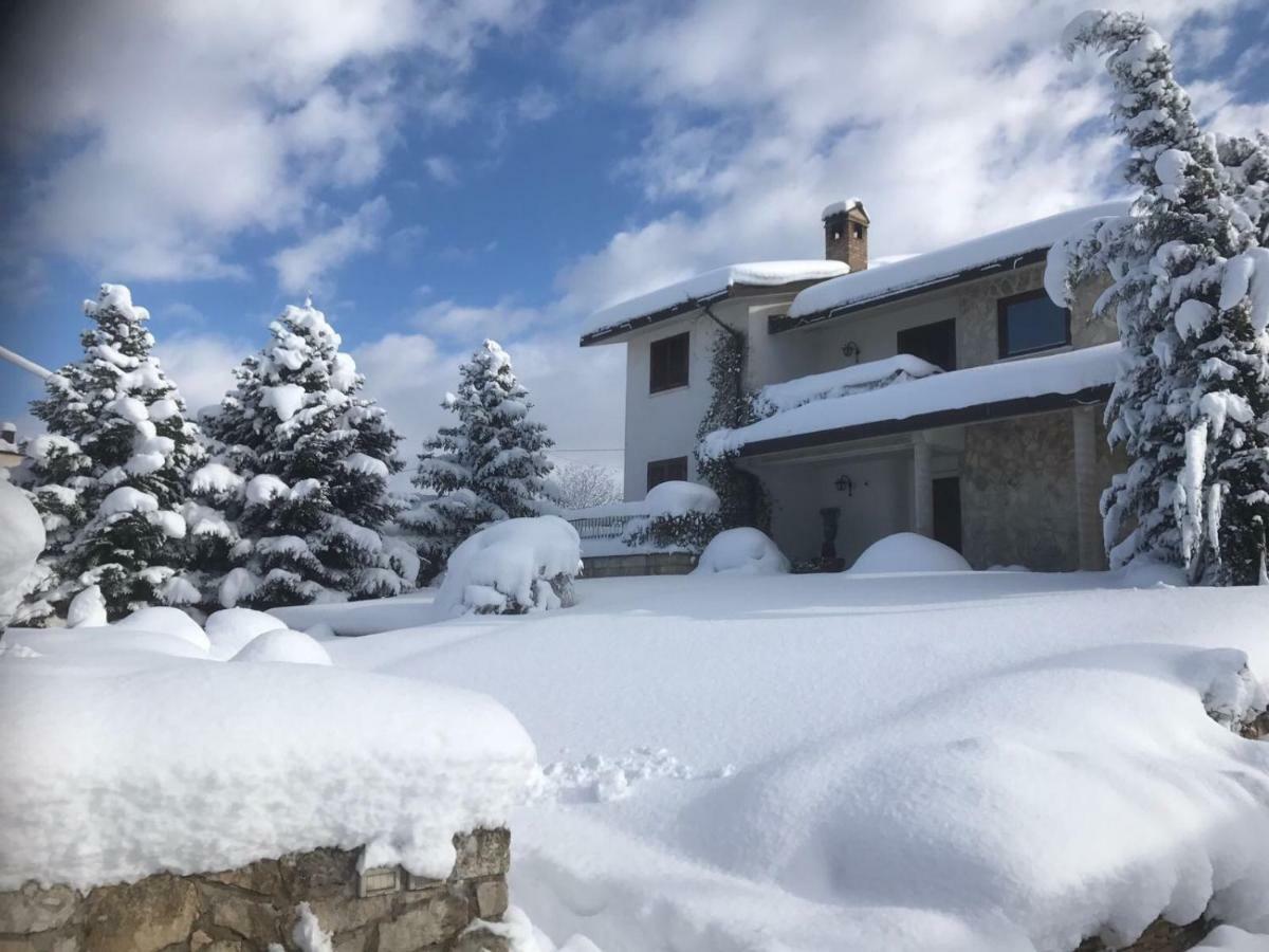 Villa Nicolai Tra Mare E Montagna Lettomanoppello Bagian luar foto