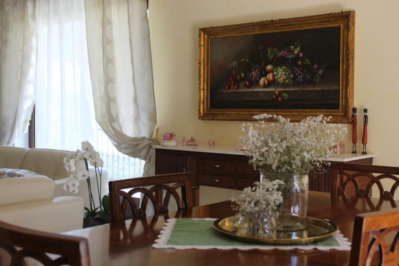 Villa Nicolai Tra Mare E Montagna Lettomanoppello Bagian luar foto